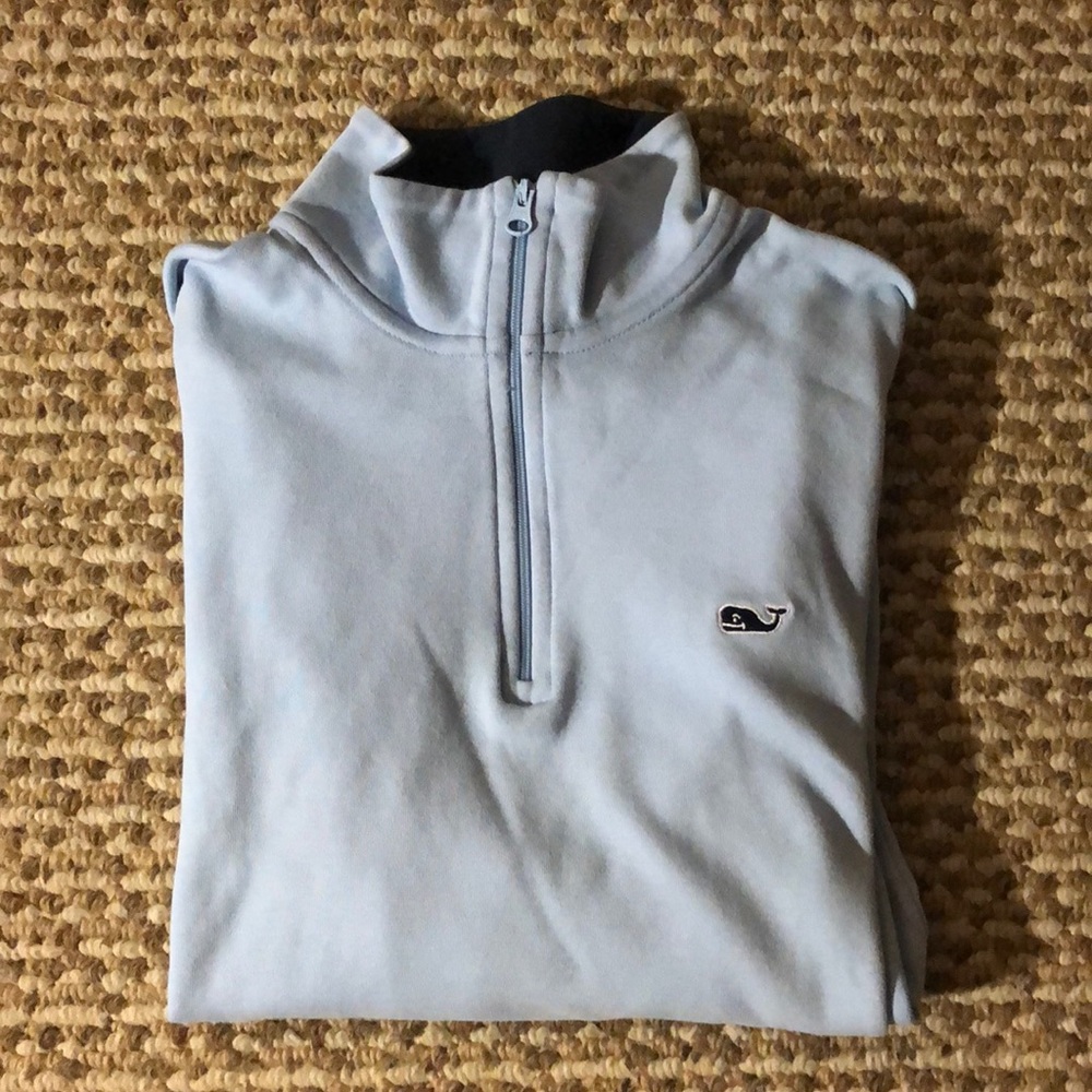 Light blue vineyard vines 1/4 zip
